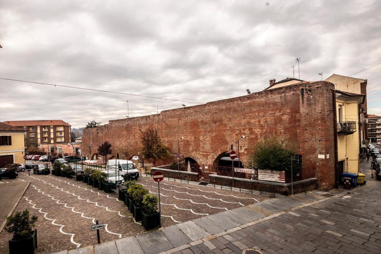 Domus Antiche Mura Asti Buitenkant foto